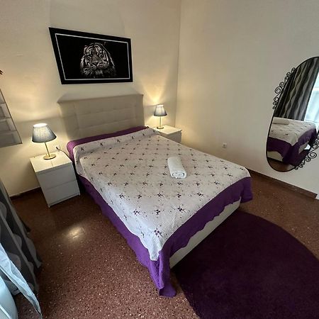 Rooms Viladomat Барселона Екстер'єр фото