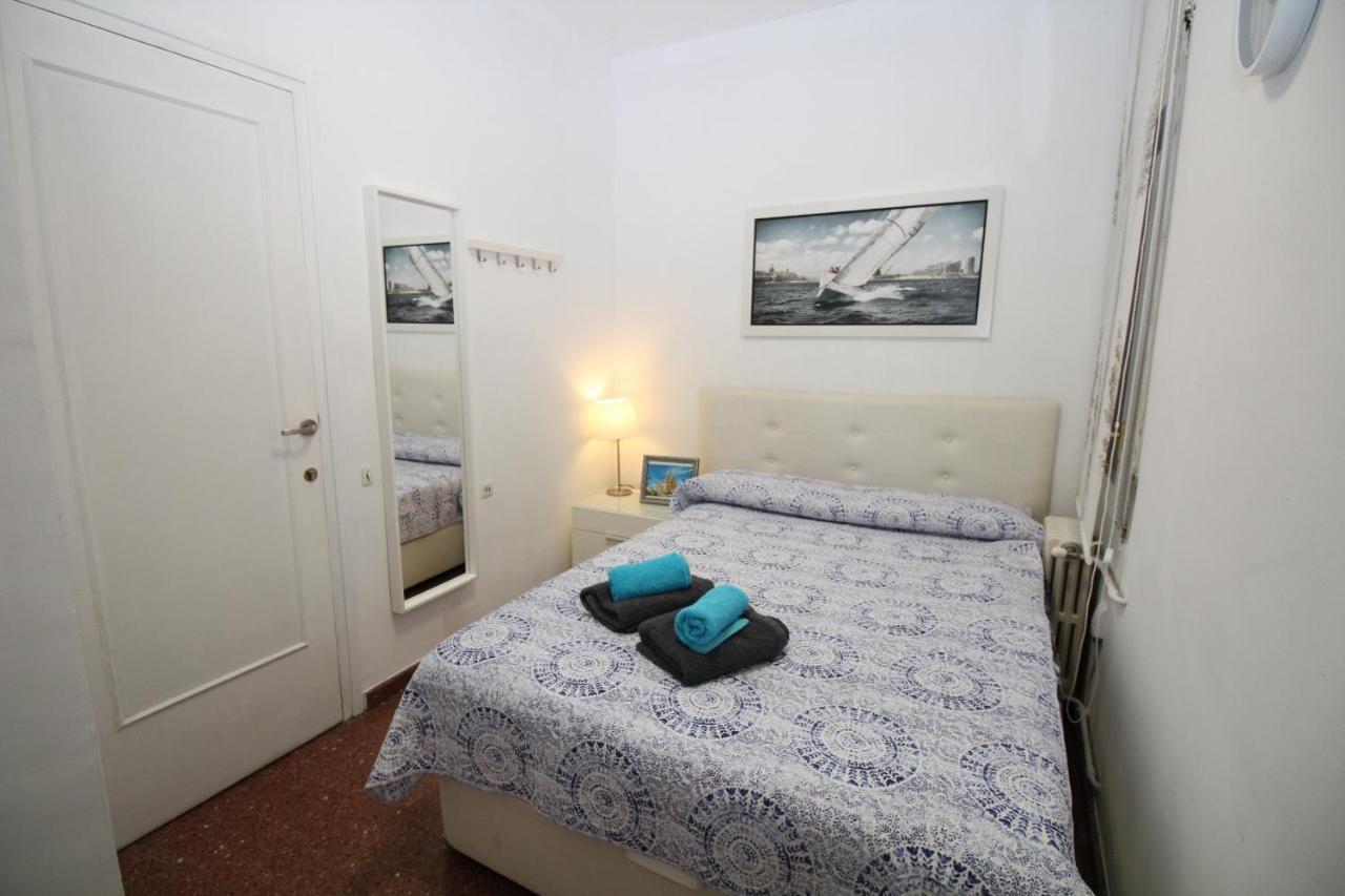 Rooms Viladomat Барселона Екстер'єр фото