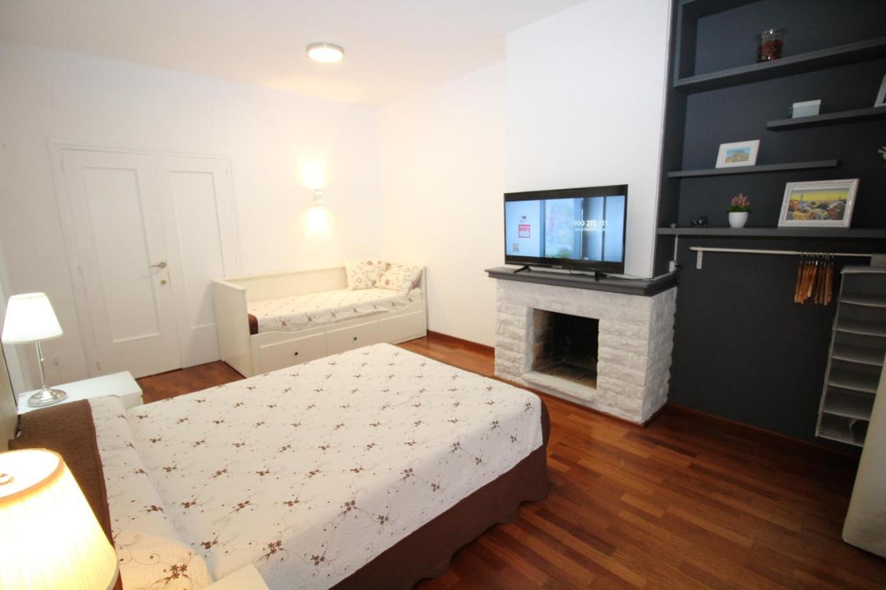 Rooms Viladomat Барселона Екстер'єр фото