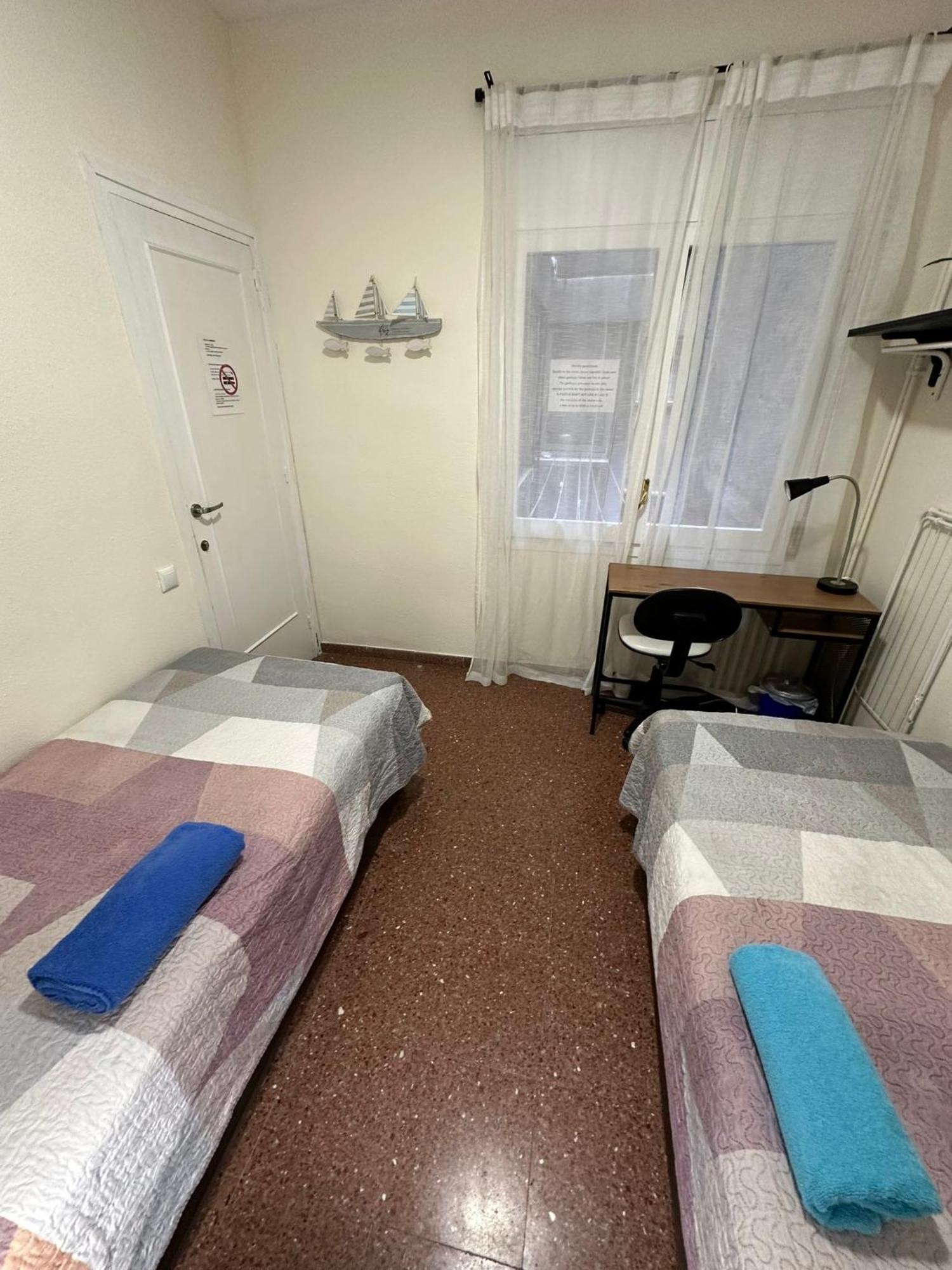 Rooms Viladomat Барселона Екстер'єр фото
