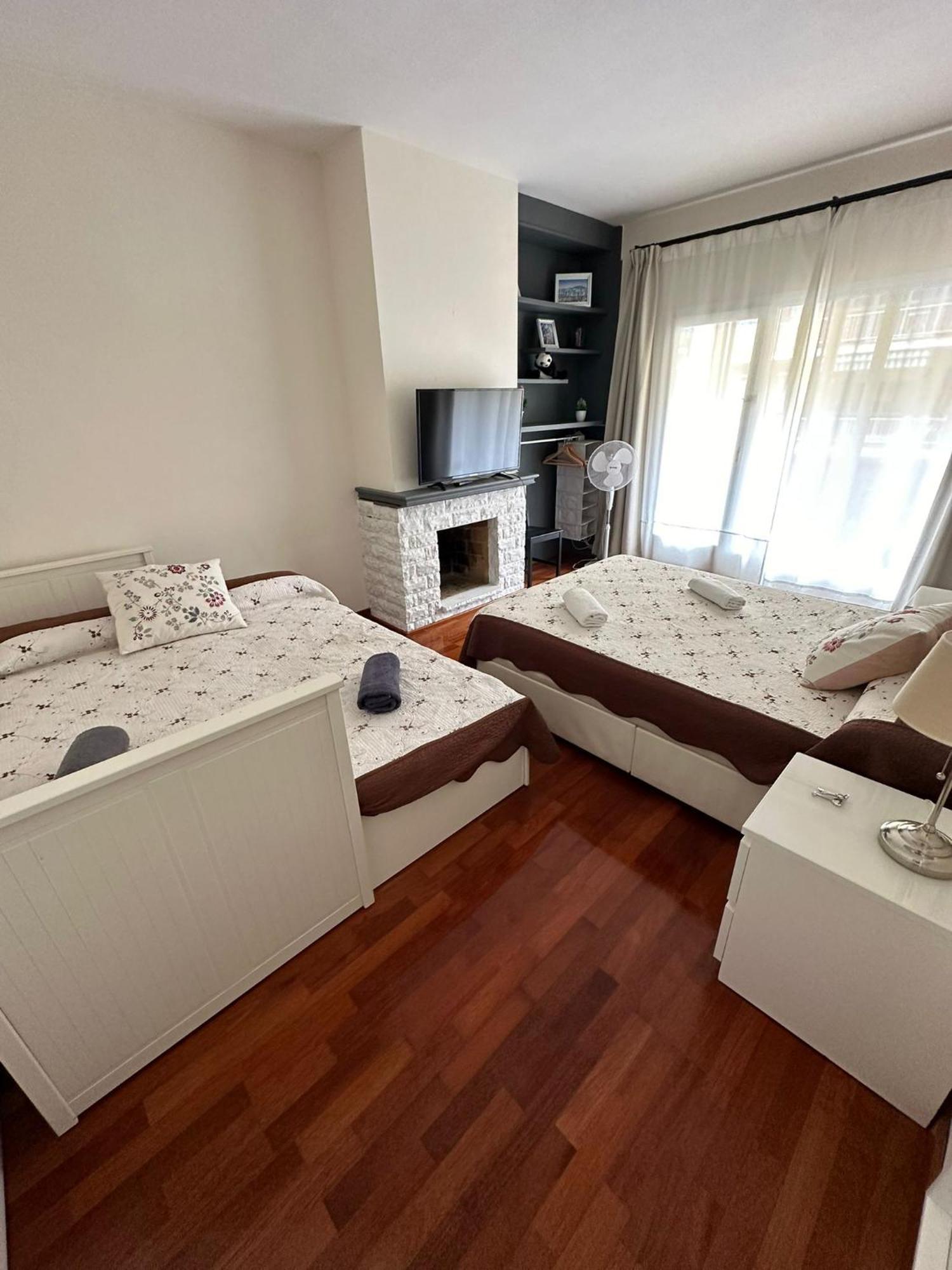 Rooms Viladomat Барселона Екстер'єр фото
