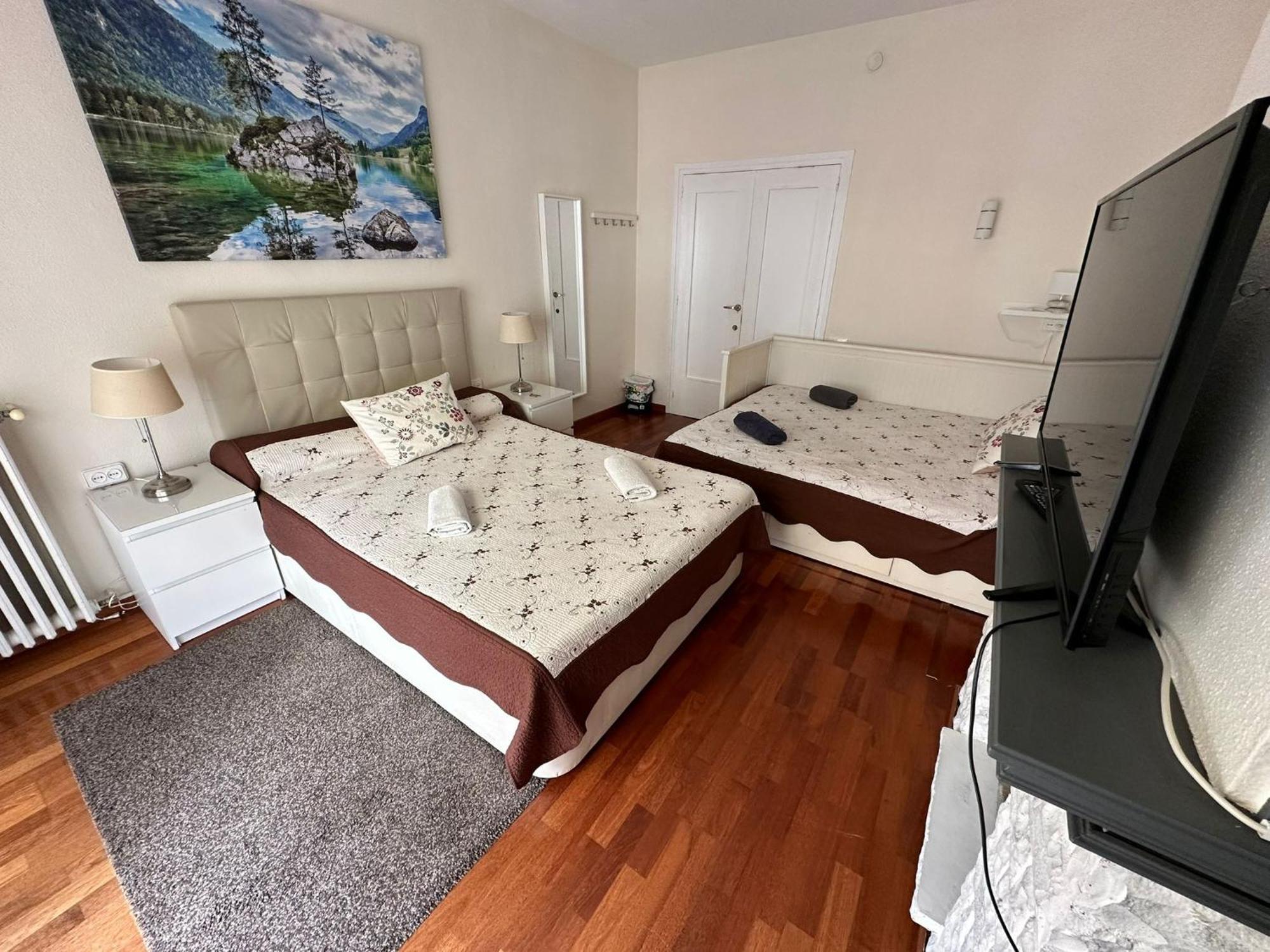 Rooms Viladomat Барселона Екстер'єр фото